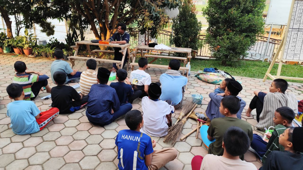 Kegiatan Evaluasi dan Controlling Anak-Anak LKSA Al Hilal 1 Cililin