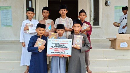 Sebar Wakaf Quran di Pelosok Tasik Selatan, Jawa Barat Telah Dilaksanakan!