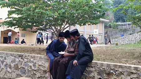Diskusi Sharing Mufrodat Harian Anak-Anak LKSA Al Hilal 1 Cililin