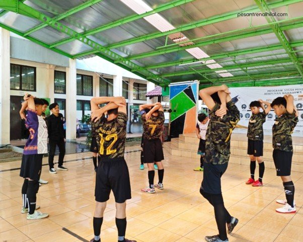 Anak-Anak Al Hilal Ikuti Perlombaan Futsal Antar Pesantren dan SMA di Universitas Islam Nusantara