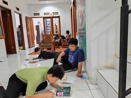 Intip Suasana Muajah Malam Anak-Anak LKSA Al Hilal 3 Cipadung Yuk!