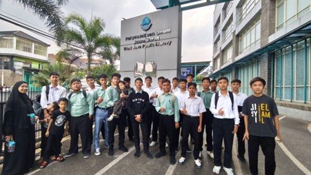 Tingkatkan Literasi, Anak-Anak LKSA Al Hilal 2 & 3 Lakukan Kunjungan ke Bapusipda Provinsi Jawa Barat