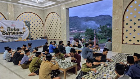 Anak-Anak Yatim dan Dhuafa Penghafal Quran di LKSA Al Hilal Istiqomah Melaksanakan Shaum Sunnah Kamis